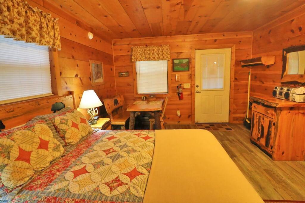 Alpine Mountain Sweetheart Cabin Jacuzzi #8 Helen Zewnętrze zdjęcie