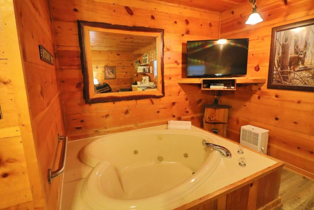 Alpine Mountain Sweetheart Cabin Jacuzzi #8 Helen Zewnętrze zdjęcie
